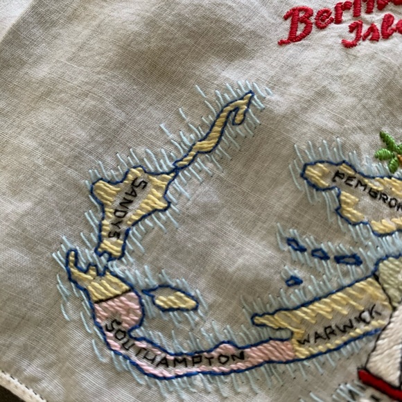 Vintage Bermuda handkerchief - Picture 6 of 7